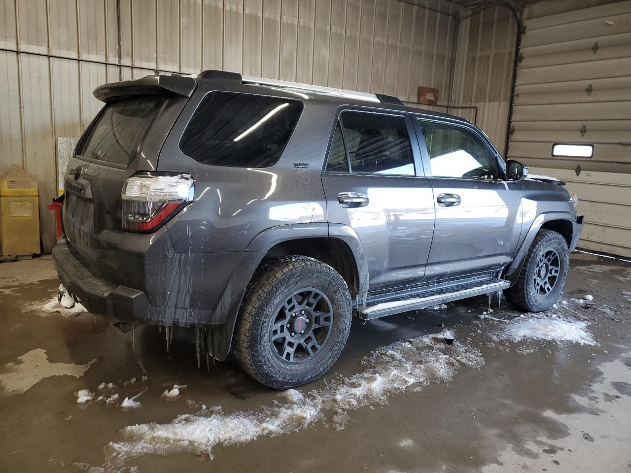 2019 Toyota 4Runner VIN JTEBU5JR7K5682741 Copart auction photo, front end damage thumbnail 3