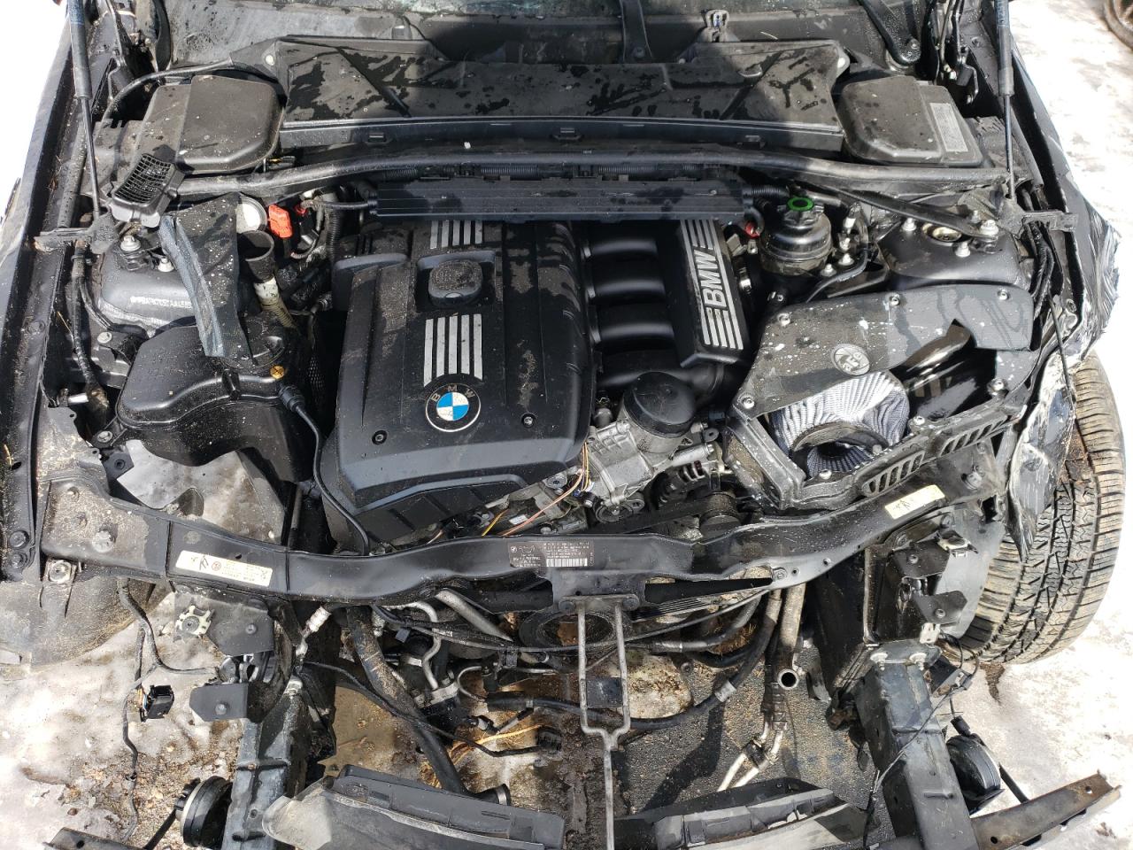 2010 BMW 3er VIN WBAPK7C52AA458527 Copart auction photo, front end / rollover damage thumbnail 11