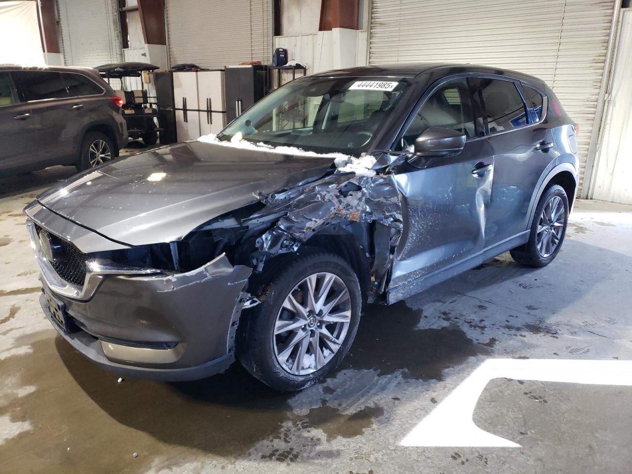 2019 Mazda CX-5 VIN JM3KFBDM8K0559192 - Copart auction photo
