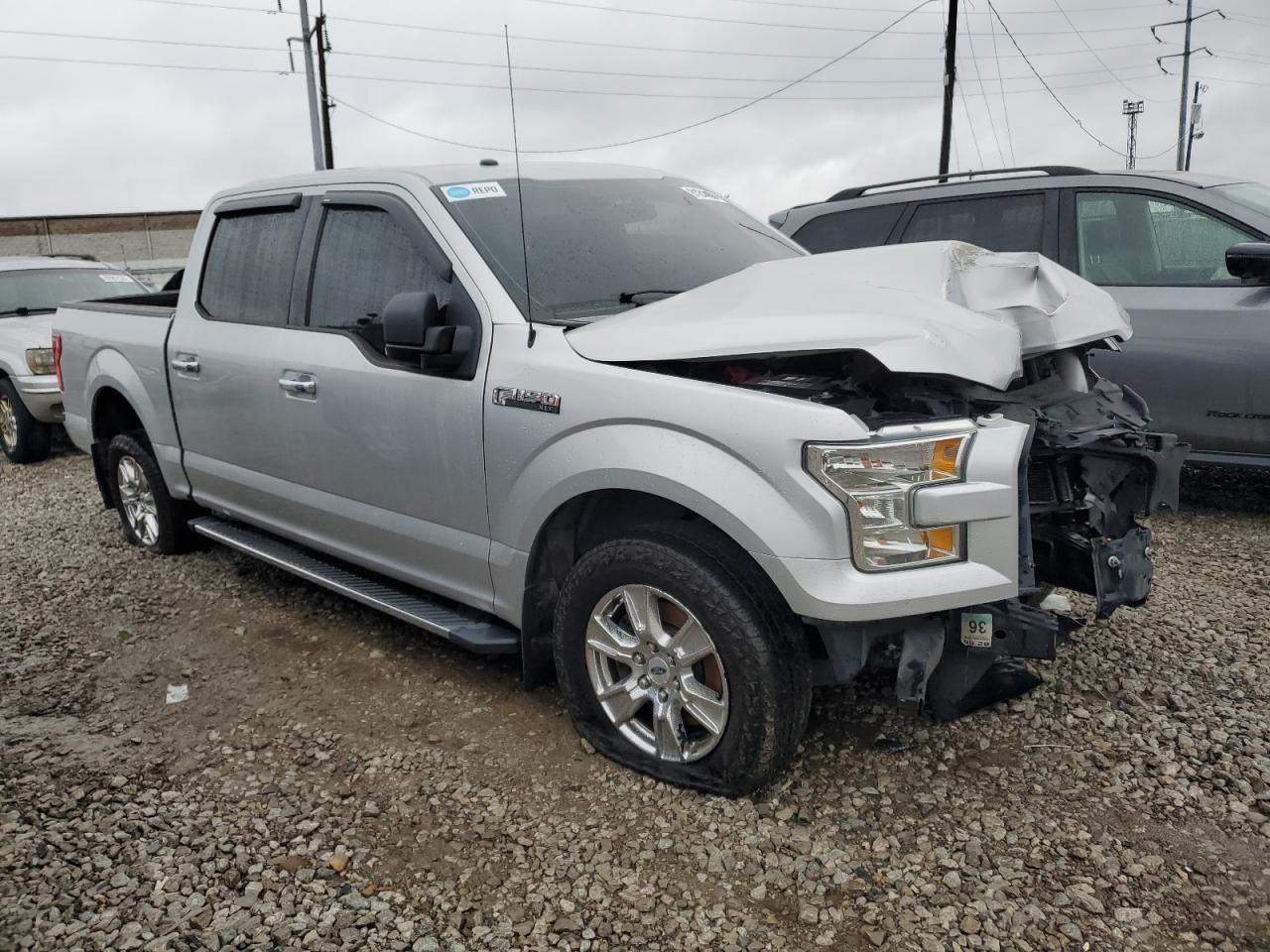 2016 Ford F-150 VIN 1FTEW1C87GKE22096 Copart auction photo, front end damage thumbnail 4