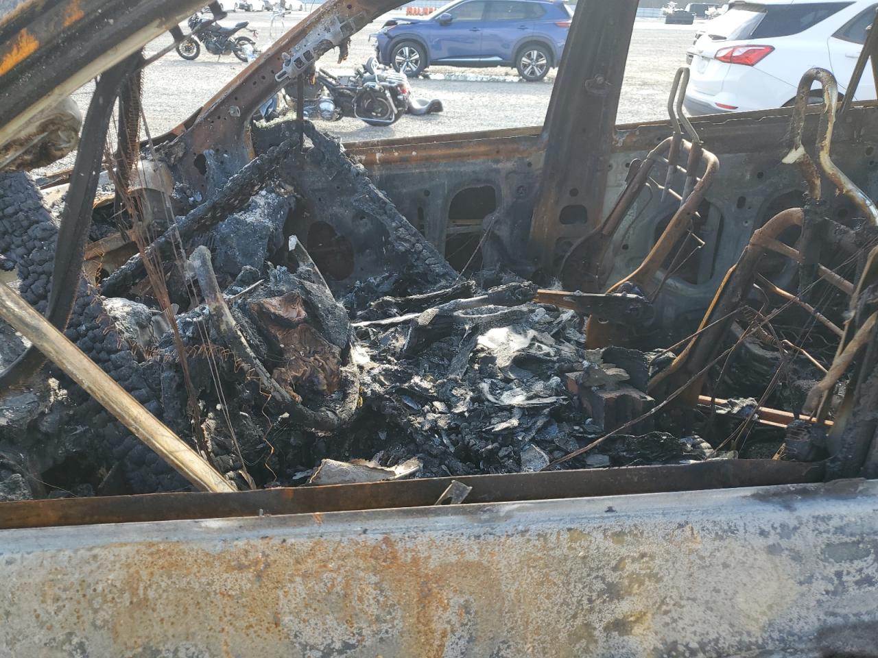 2019 Honda Passport VIN 5FNYF7H58KB011715 Copart auction photo, burn / burn - interior damage thumbnail 7