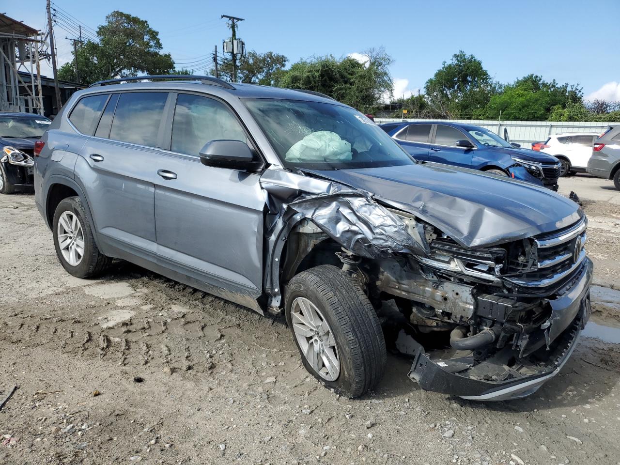 2021 Volkswagen Atlas VIN 1V2AP2CA9MC503478 Copart auction photo, front end damage thumbnail 4