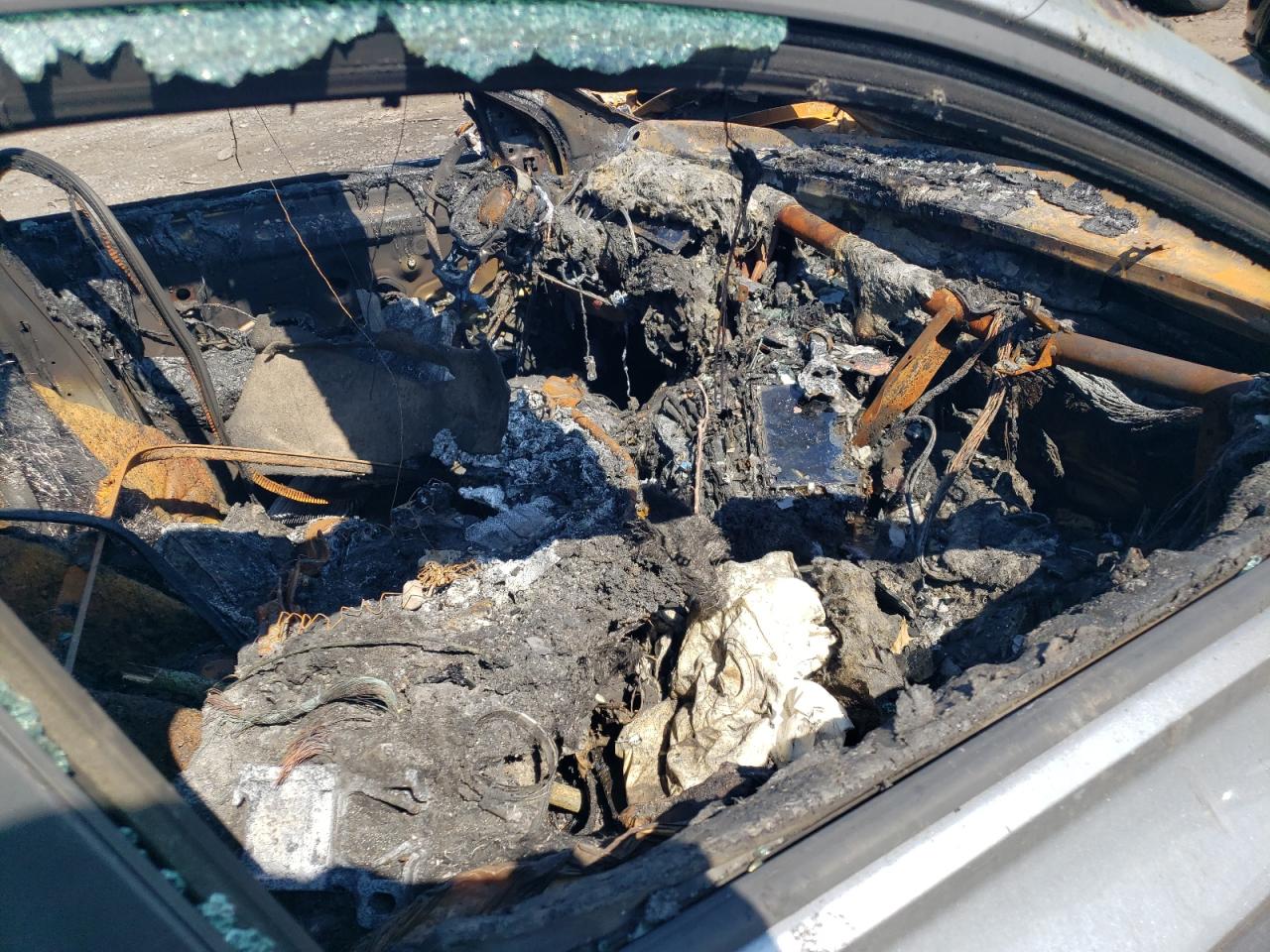 2020 Volkswagen Jetta VIN 3VW5T7BU6LM018748 Copart auction photo, all over / burn damage thumbnail 8