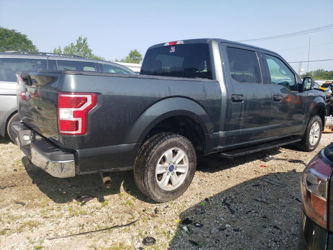 2018 Ford F-150 VIN 1FTEW1EP8JKF06004 Copart auction photo, front end / minor dent/scratches damage thumbnail 3