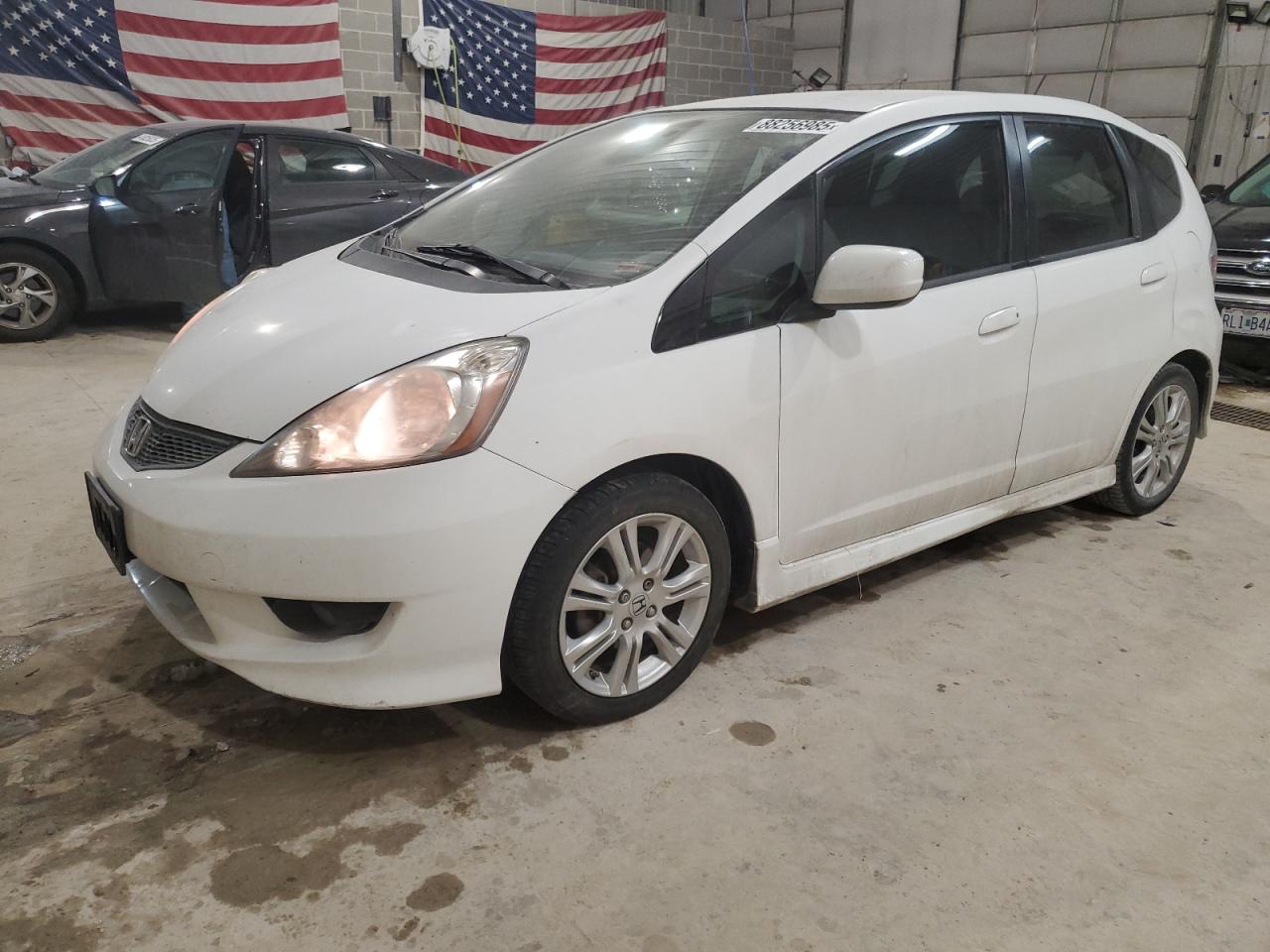 2010 Honda Fit VIN JHMGE8H41AC002652