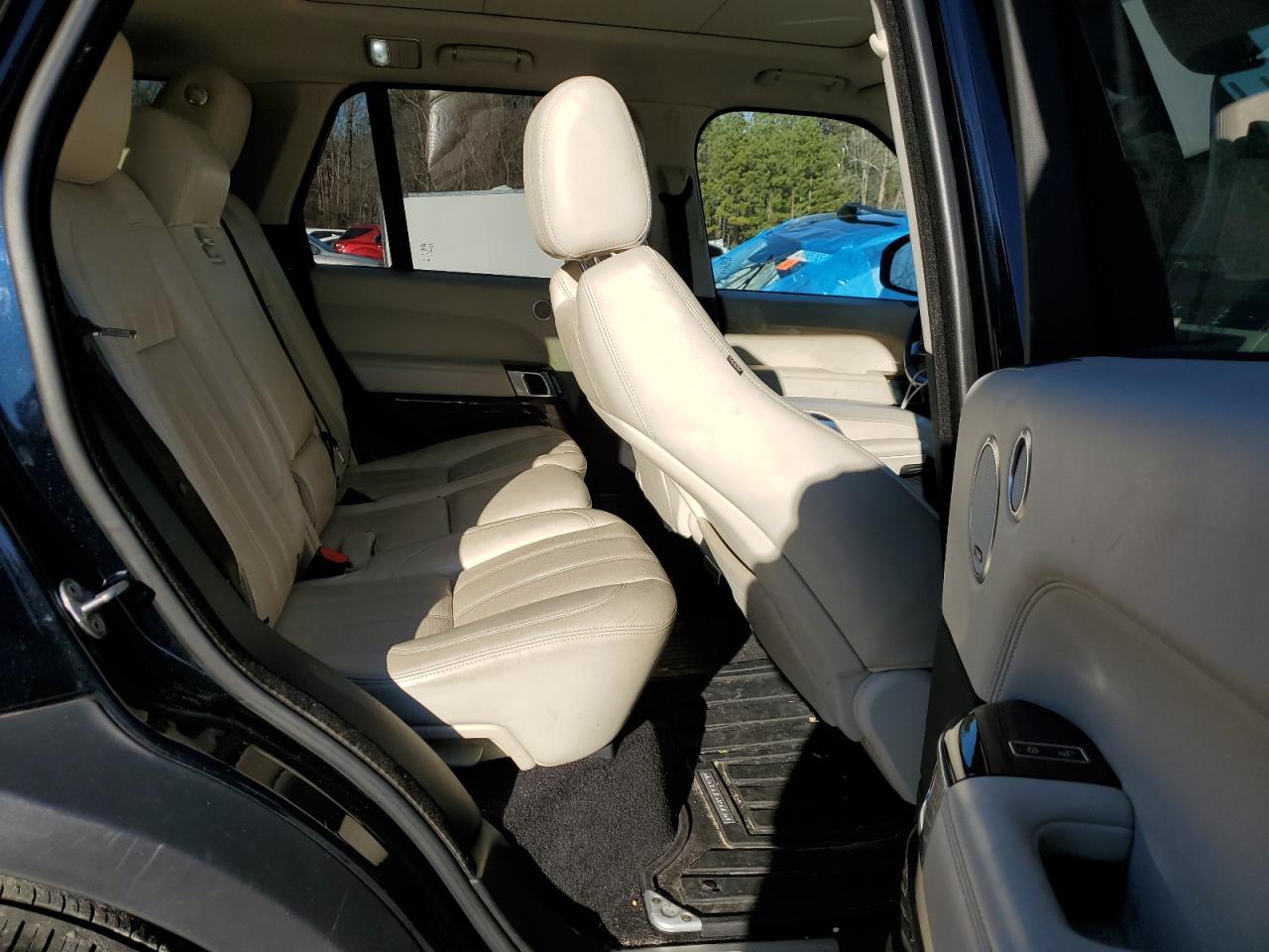2016 Land Rover Range Rover VIN SALGS2EFXGA296109 Copart auction photo, front end damage thumbnail 11
