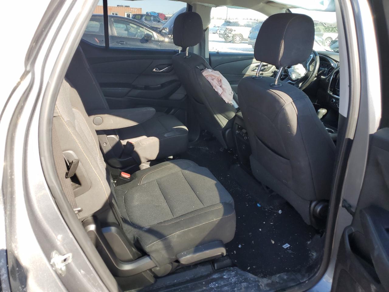 2019 Chevrolet Traverse VIN 1GNEVGKW2KJ233609 Copart auction photo, front end / side damage thumbnail 12