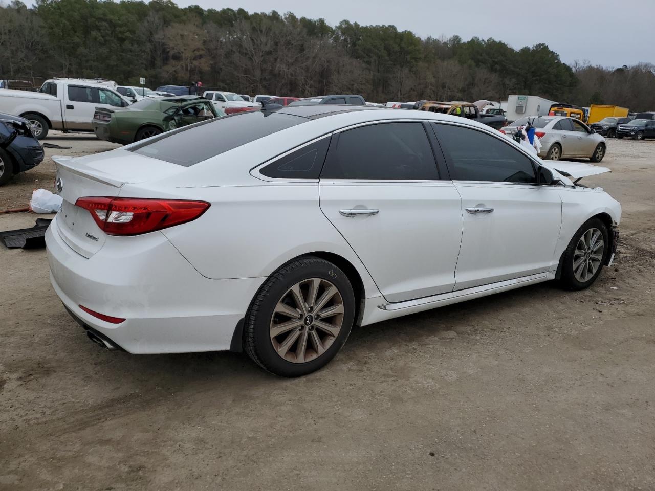 2016 Hyundai Sonata VIN 5NPE34AFXGH391369 Copart auction photo, front end / minor dent/scratches damage thumbnail 3