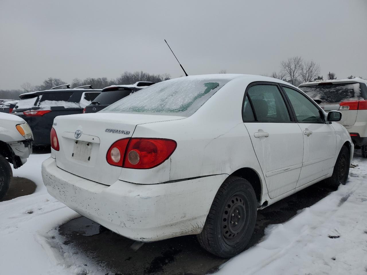 2005 Toyota Corolla VIN 1NXBR30E85Z529476 Copart auction photo, rear end / minor dent/scratches damage thumbnail 3