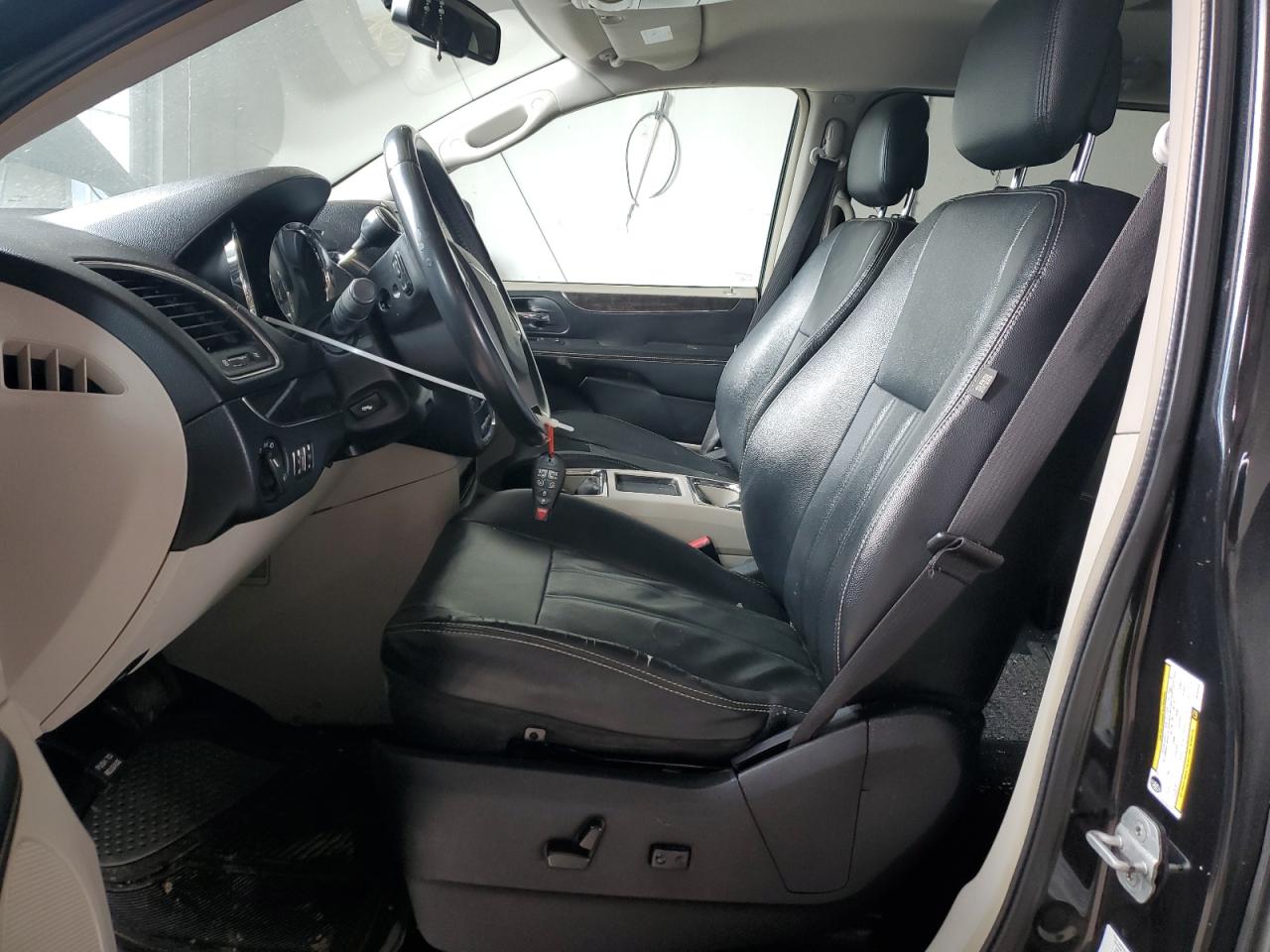 2012 Chrysler Town & Country VIN 2C4RC1BG0CR233434 Copart auction photo, water/flood / mechanical damage thumbnail 7