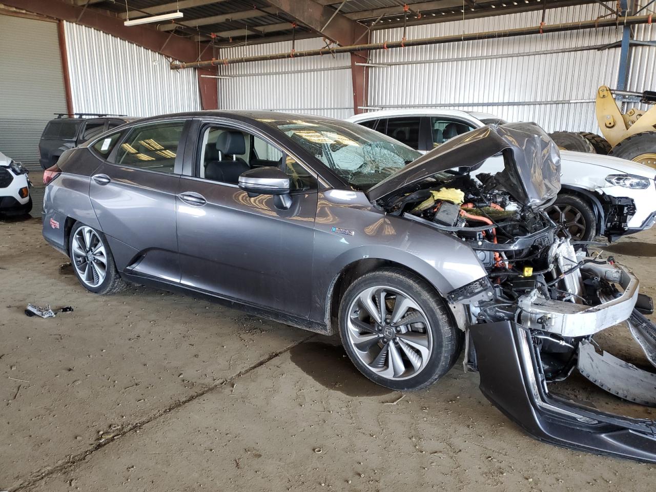 2018 Honda Clarity VIN JHMZC5F35JC017193 Copart auction photo, all over / front end damage thumbnail 4