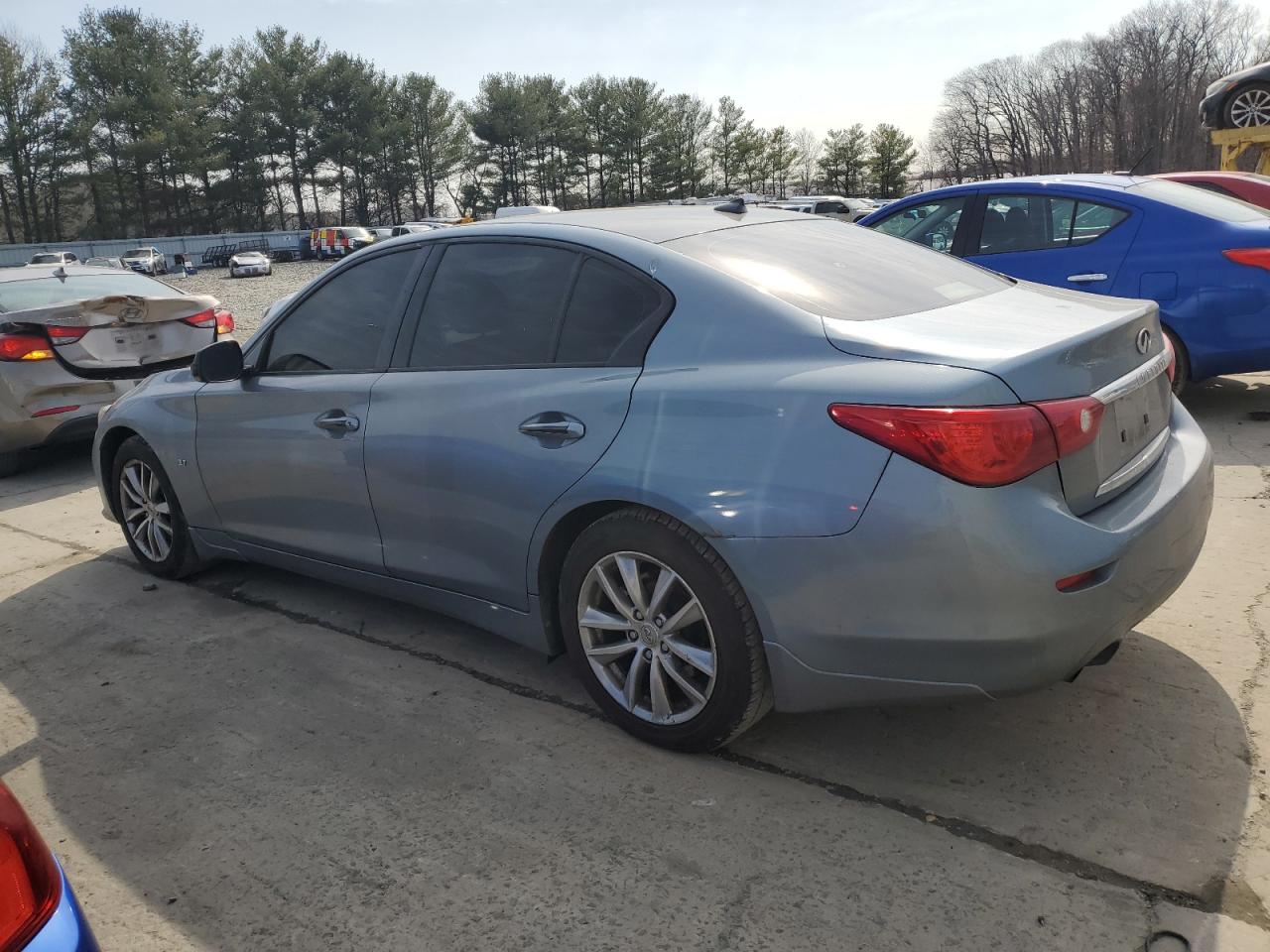 2014 Infiniti Q50 VIN JN1BV7AR5EM682036 Copart auction photo, minor dent/scratches damage thumbnail 2