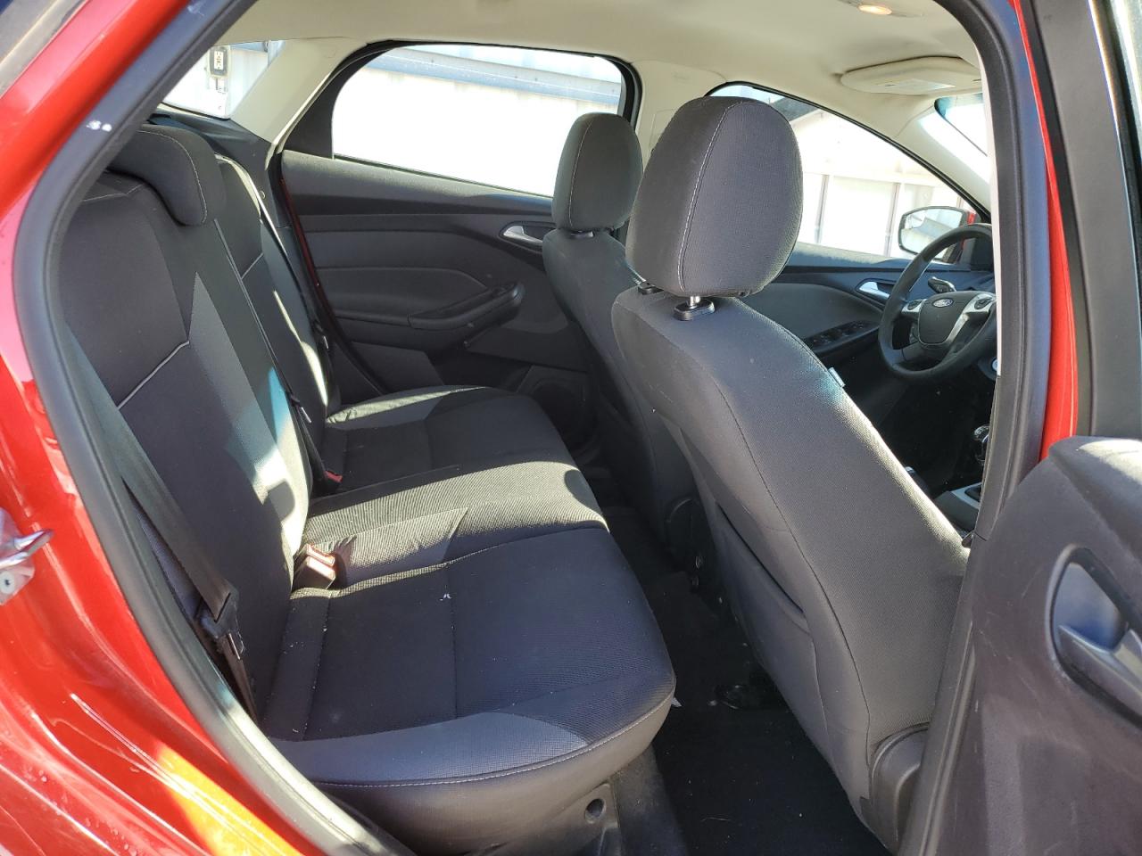2014 Ford Focus VIN 1FADP3K27EL386392 Copart auction photo, rear end damage thumbnail 10