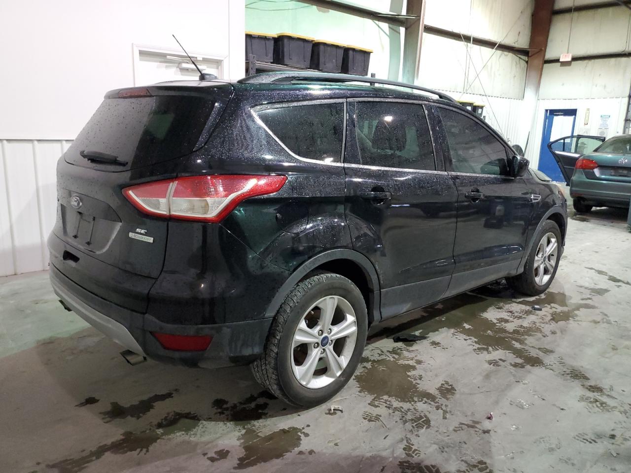 2016 Ford Escape VIN 1FMCU0GX7GUA07966 Copart auction photo, front end / minor dent/scratches damage thumbnail 3