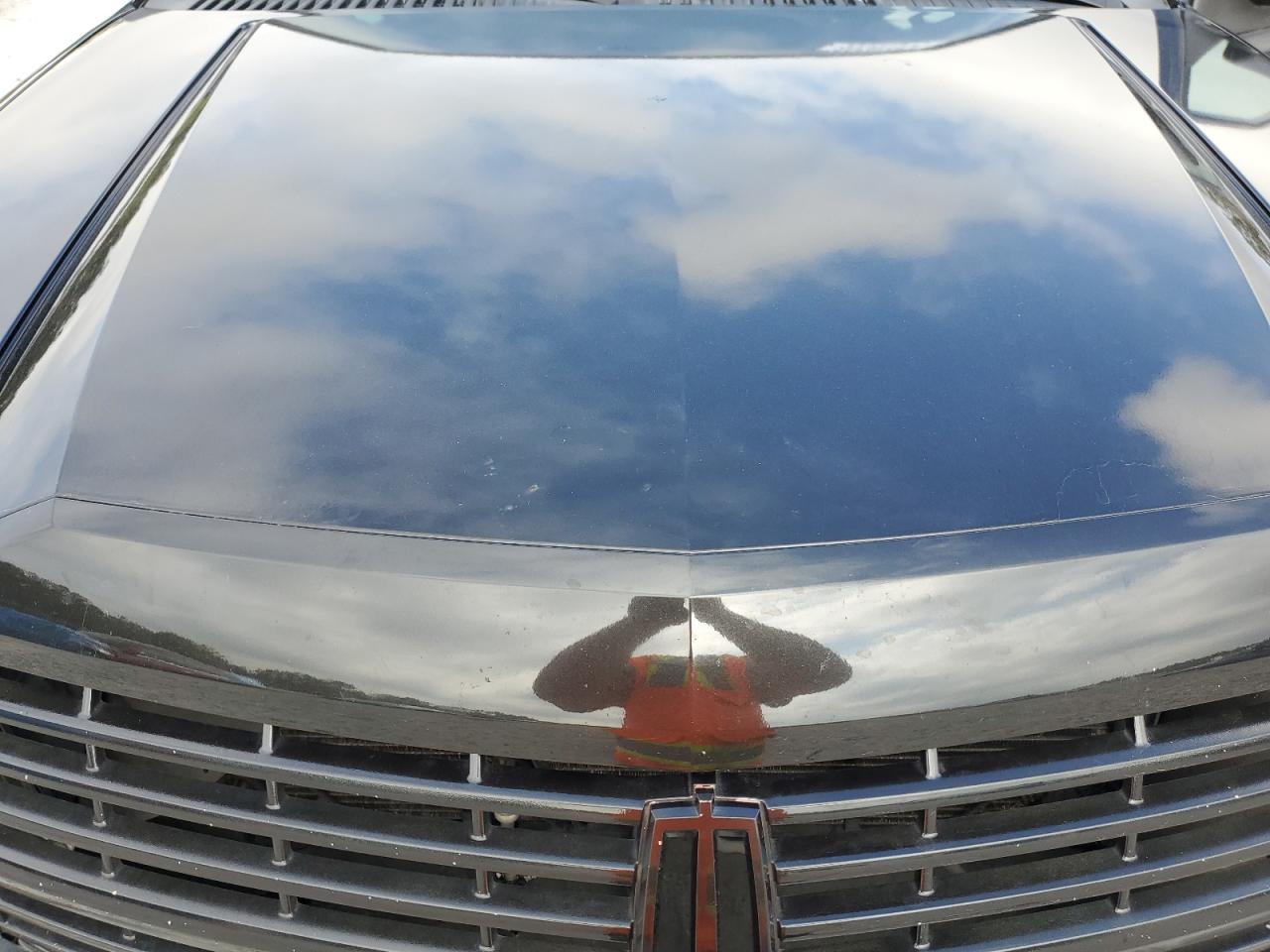 2012 Lincoln Navigator VIN 5LMJJ2J50CEL06770 Copart auction photo, front end / side damage thumbnail 12