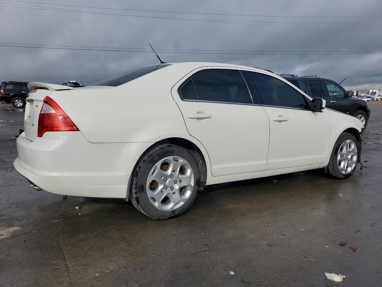2011 Ford Fusion VIN 3FAHP0HA0BR209338 Copart auction photo, front end damage thumbnail 3