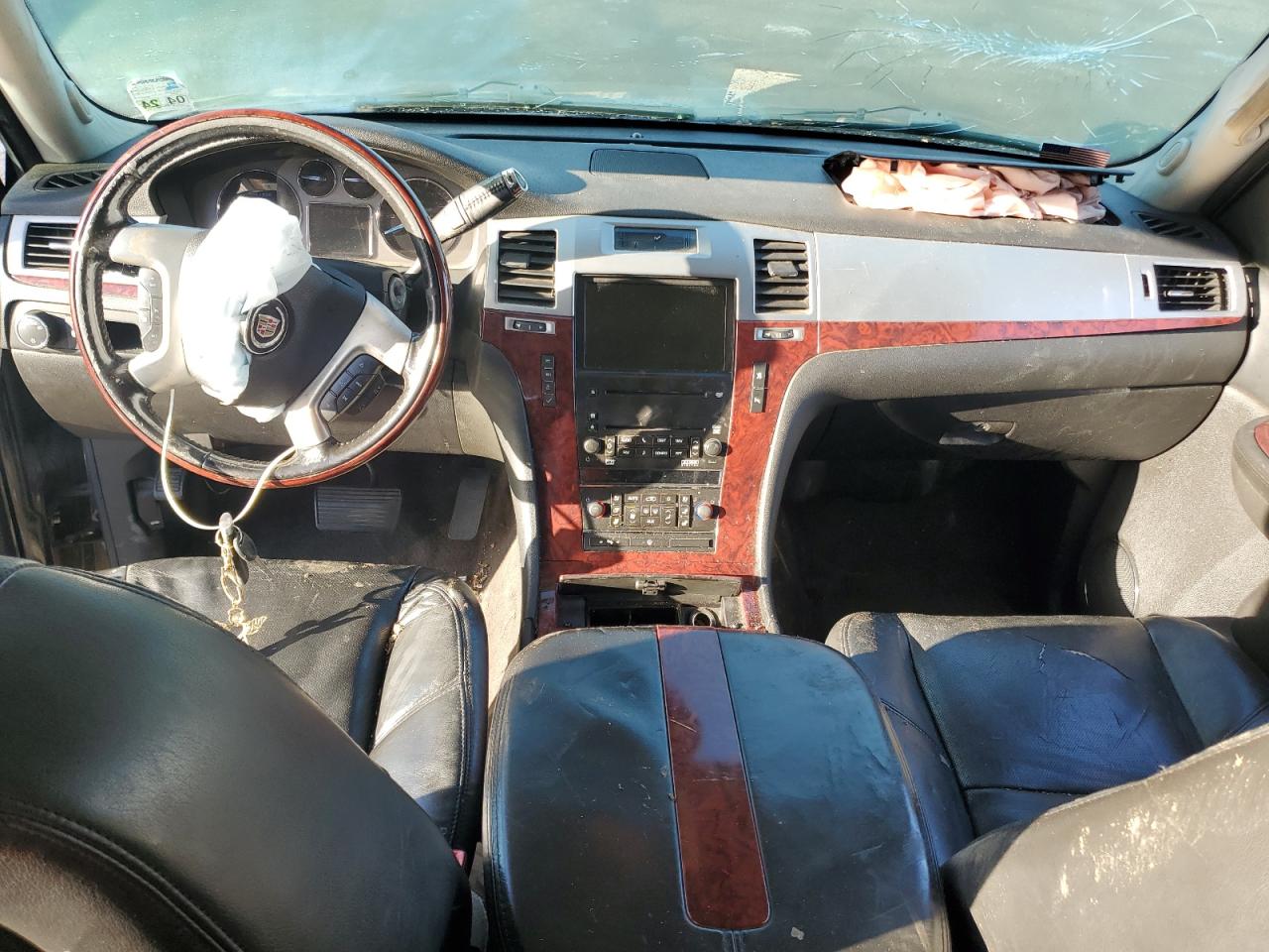 2008 Cadillac Escalade VIN 1GYEC63868R224179 Copart auction photo, front end / minor dent/scratches damage thumbnail 8