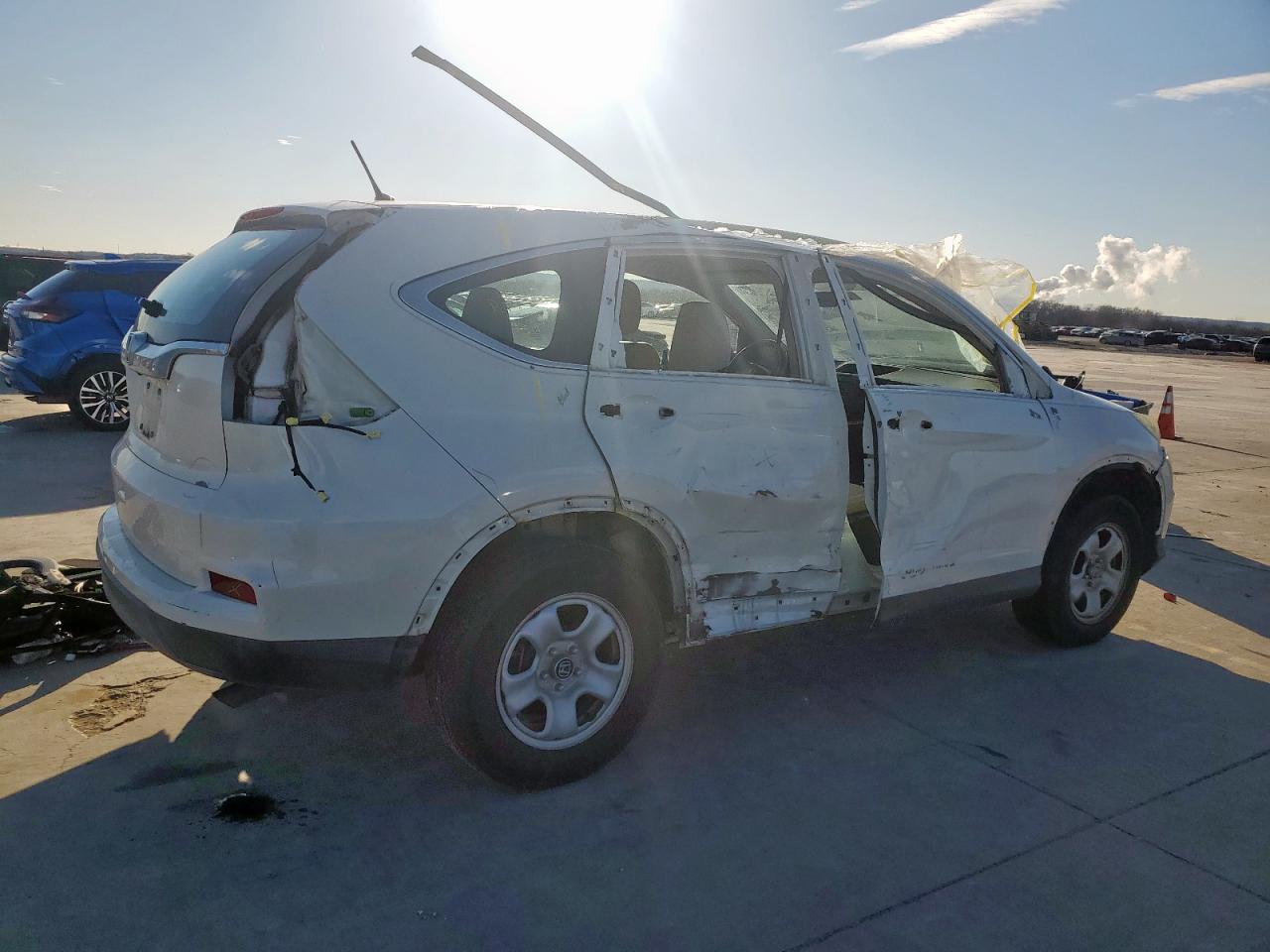 2015 Honda CR-V VIN 5J6RM3H3XFL012749 Copart auction photo, side / rear end damage thumbnail 3