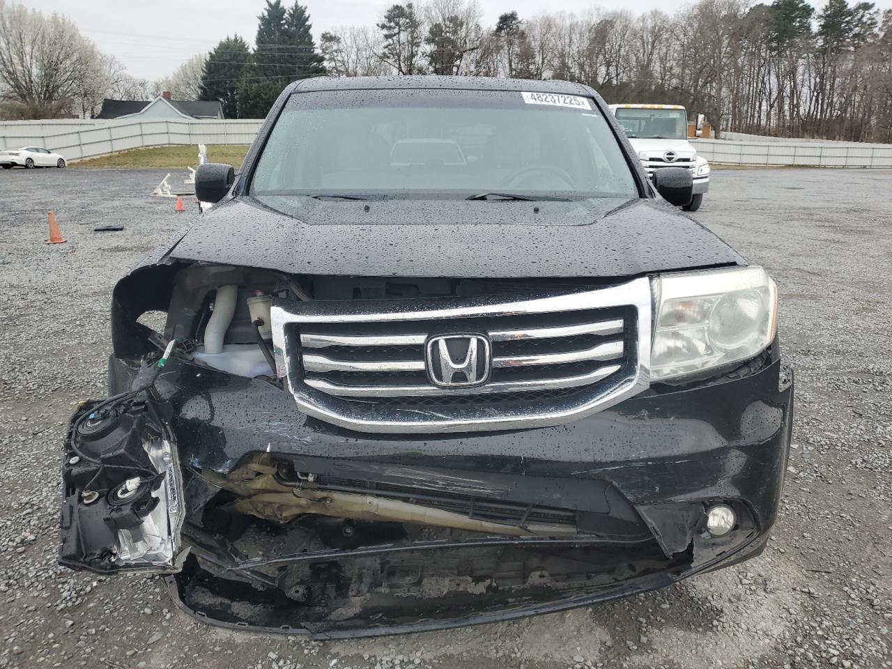 2015 Honda Pilot VIN 5FNYF4H31FB038967 Copart auction photo, front end / minor dent/scratches damage thumbnail 5