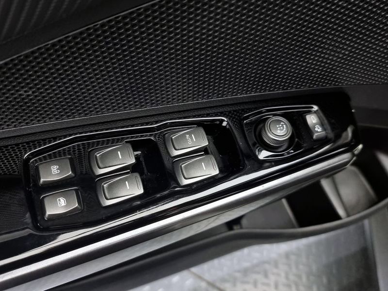 2020 Ssangyong Tivoli VIN KPBXH3AT1MP340686 Encar auction photo thumbnail 14
