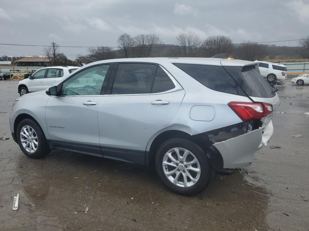 2019 Chevrolet Equinox VIN 2GNAXKEV0K6149803 Copart auction photo, rear end / side damage thumbnail 2