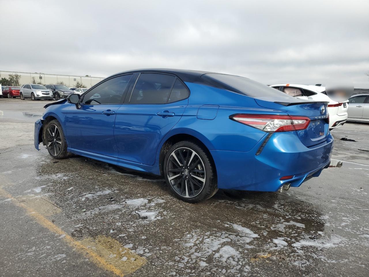 2018 Toyota Camry VIN 4T1B61HK8JU155453 Copart auction photo, front end damage thumbnail 2