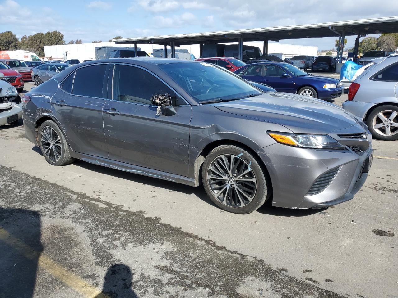 2018 Toyota Camry VIN 4T1B11HK8JU528909 Copart auction photo, rear end / side damage thumbnail 4
