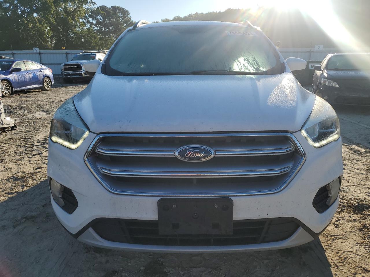 2017 Ford Escape VIN 1FMCU9GD9HUC73968 Copart auction photo, normal wear damage thumbnail 5