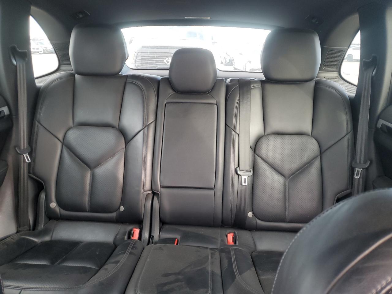 2016 Porsche Cayenne VIN WP1AA2A20GKA15799 Copart auction photo, all over damage thumbnail 10