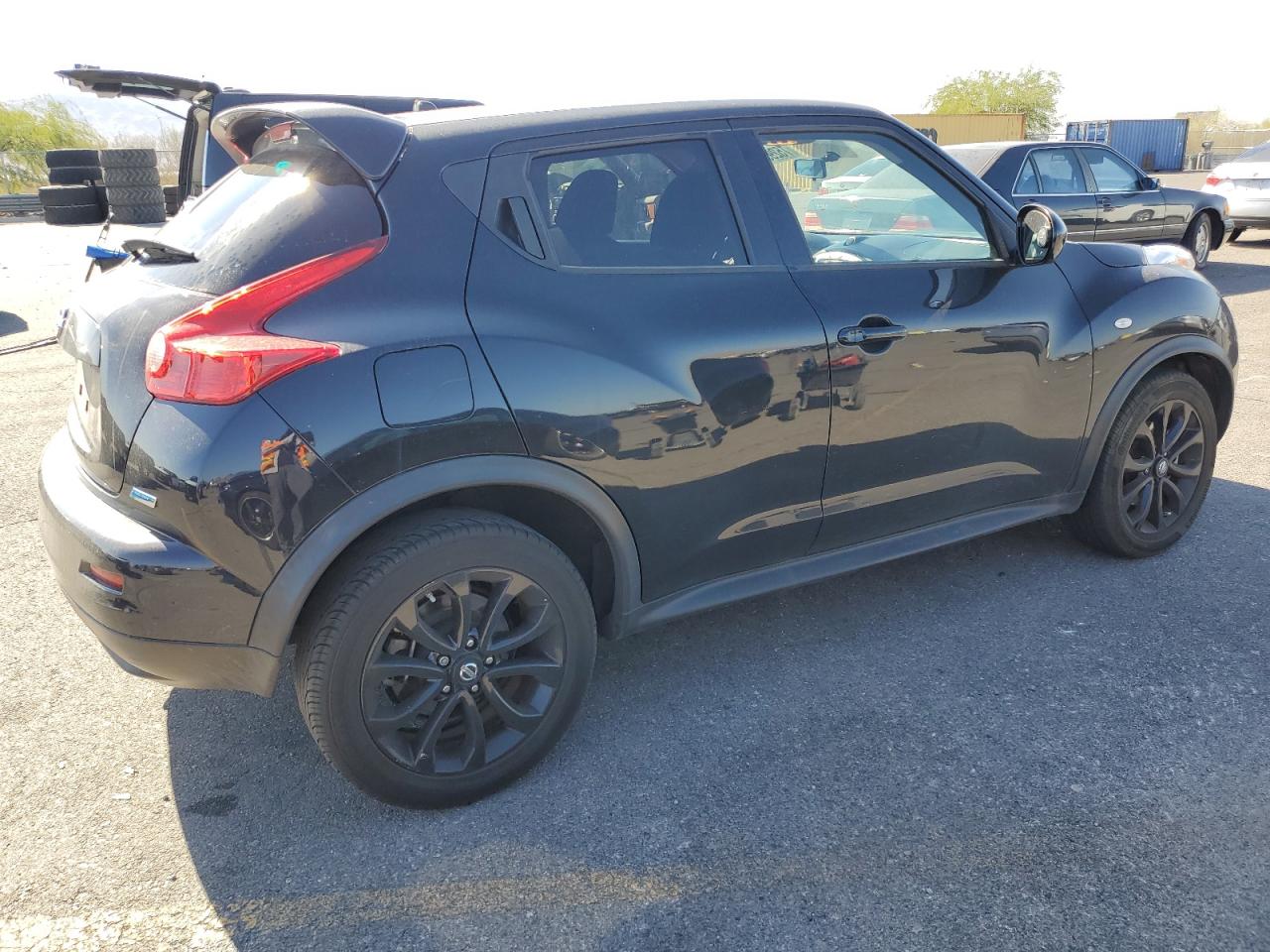 2014 Nissan Juke VIN JN8AF5MR5ET354664 Copart auction photo, front end damage thumbnail 3