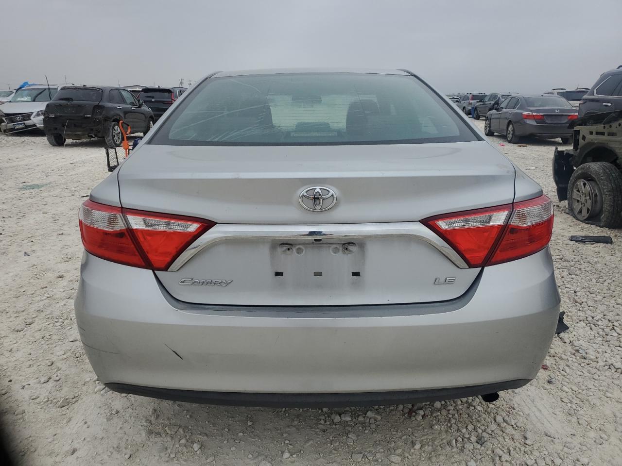 2015 Toyota Camry VIN 4T4BF1FK5FR497703 Copart auction photo, front end damage thumbnail 6