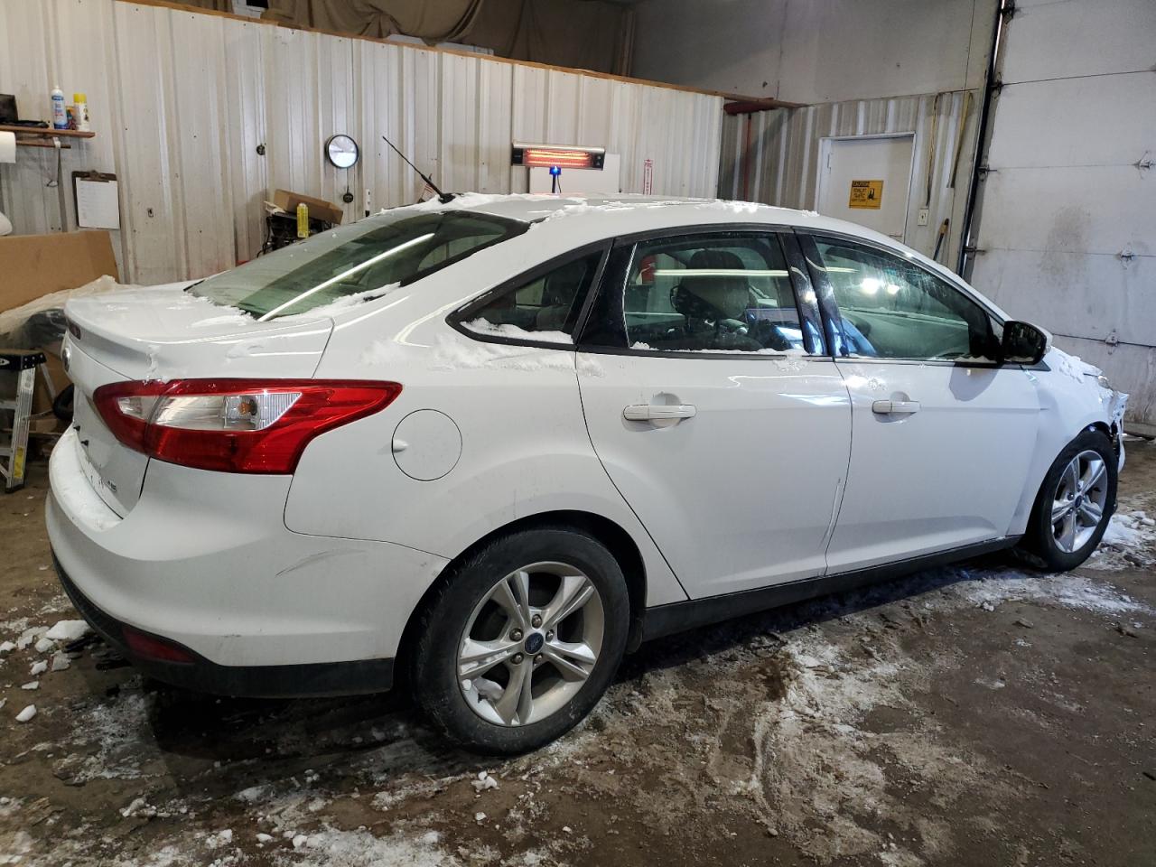 2014 Ford Focus VIN 1FADP3F22EL445763 Copart auction photo, front end / minor dent/scratches damage thumbnail 3