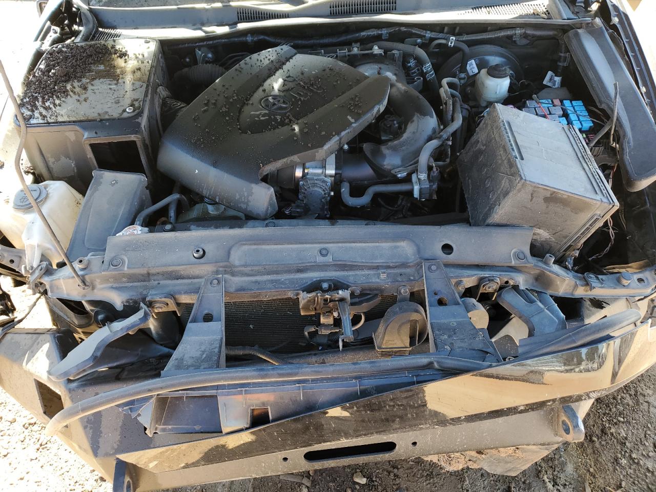 2020 Toyota Tacoma VIN 3TMDZ5BN8LM081294 Copart auction photo, rollover damage thumbnail 12