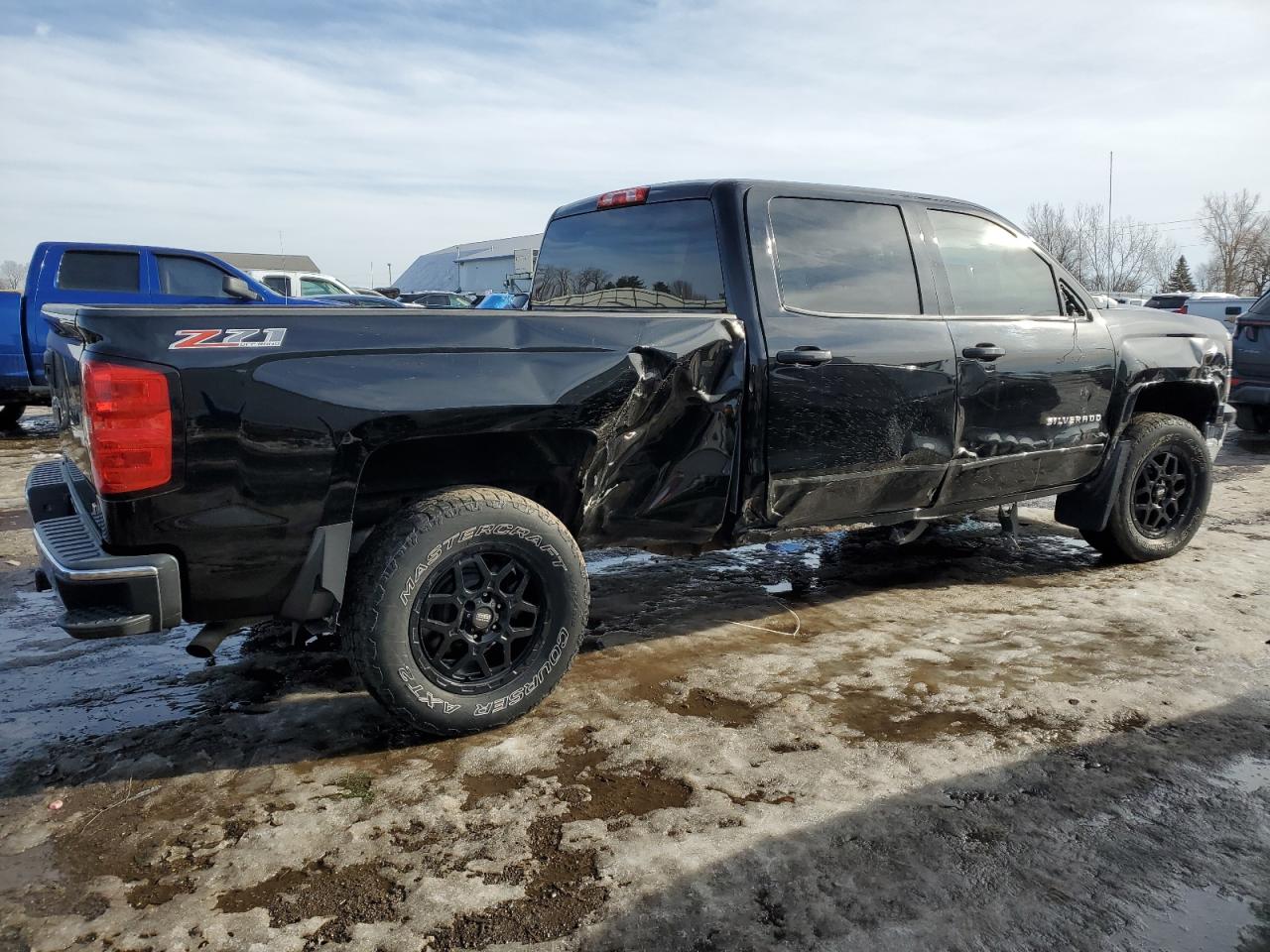 2015 Chevrolet Silverado VIN 3GCUKREC4FG157537 Copart auction photo, side damage thumbnail 3