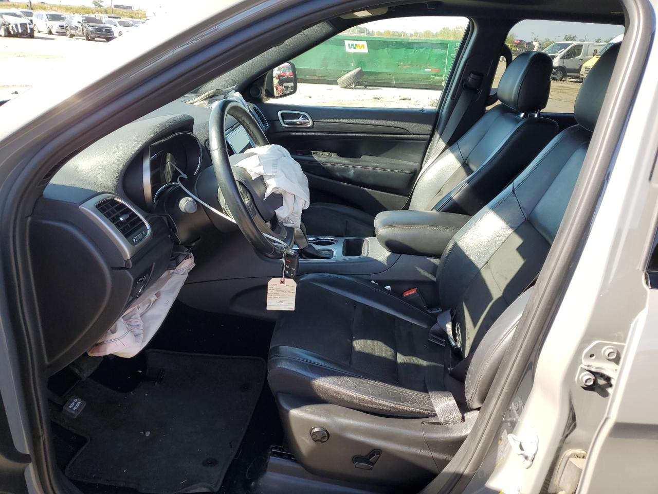 2020 Jeep Grand Cherokee VIN 1C4RJFAG5LC335941 Copart auction photo, front end damage thumbnail 7