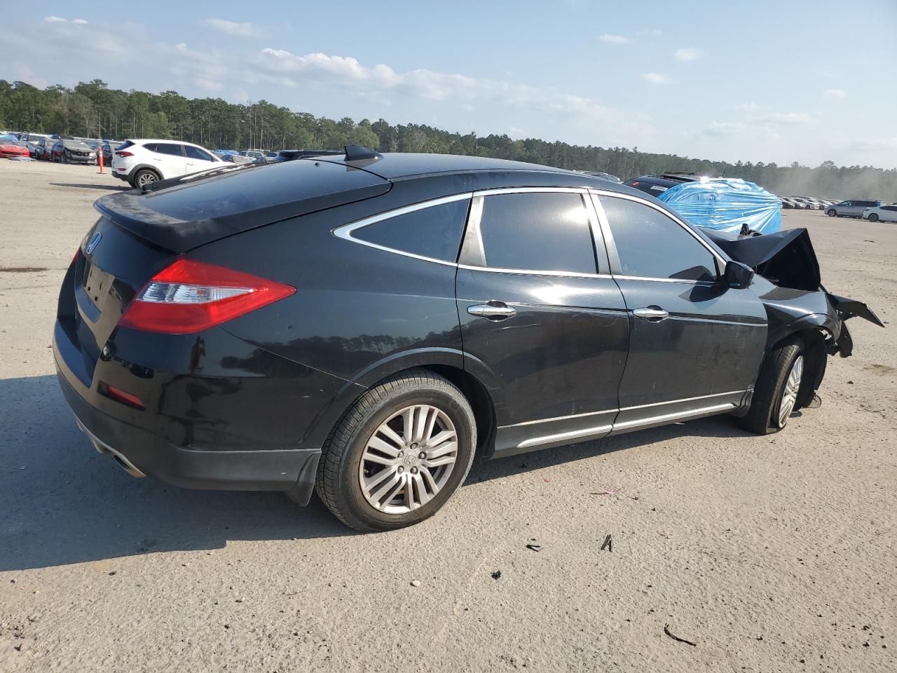 2015 Honda Crosstour VIN 5J6TF3H37FL002261 Copart auction photo, front end damage thumbnail 3