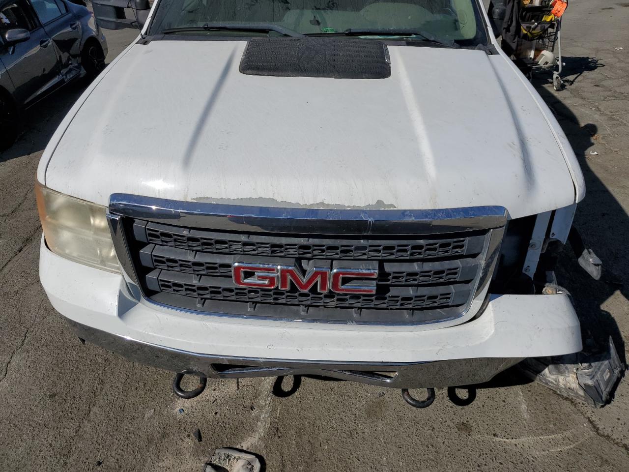2011 GMC Sierra VIN 1GT512CG4BZ454242 Copart auction photo, front end damage thumbnail 11