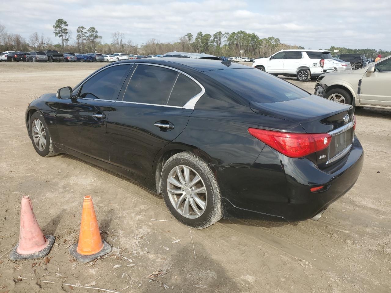 2014 Infiniti Q50 VIN JN1BV7AR8EM705177 Copart auction photo, minor dent/scratches / normal wear damage thumbnail 2