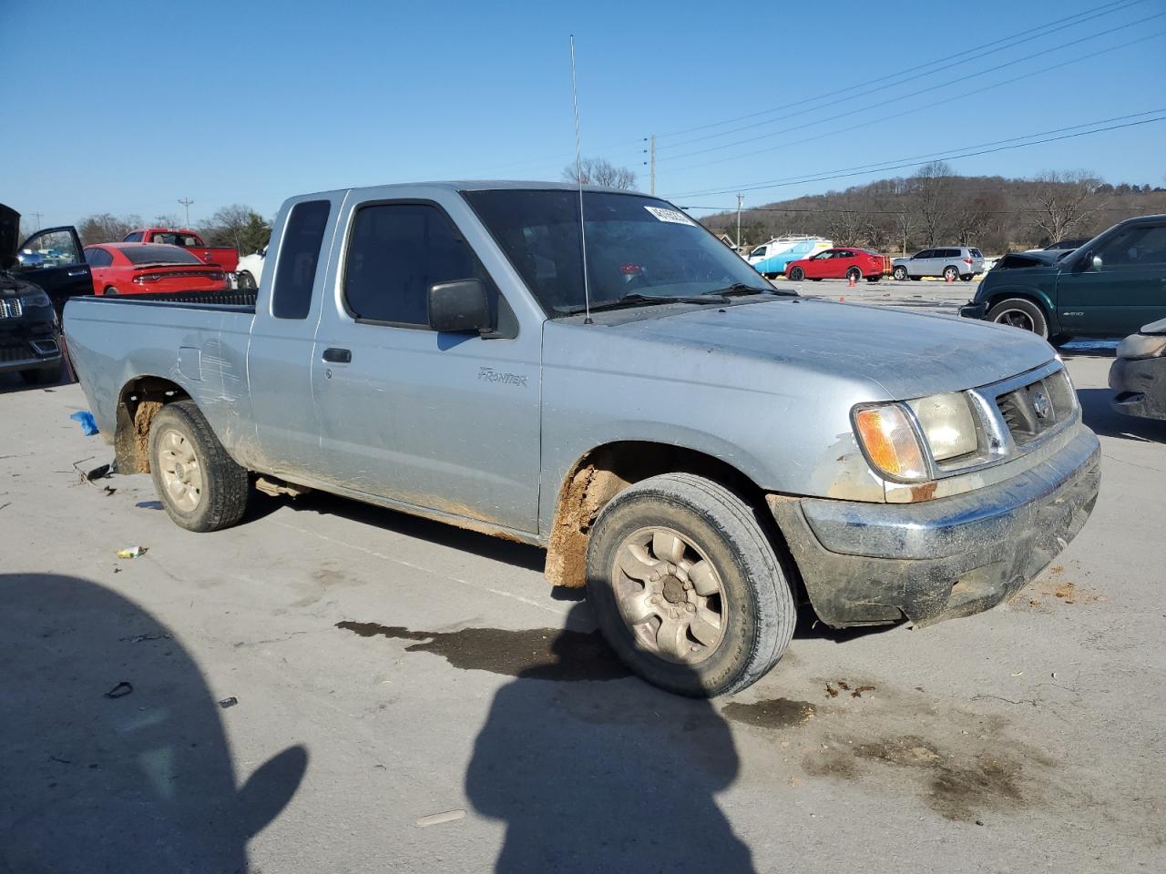2000 Nissan Navara (Frontier) VIN 1N6DD26S0YC401257 Copart auction photo, rear end / side damage thumbnail 4