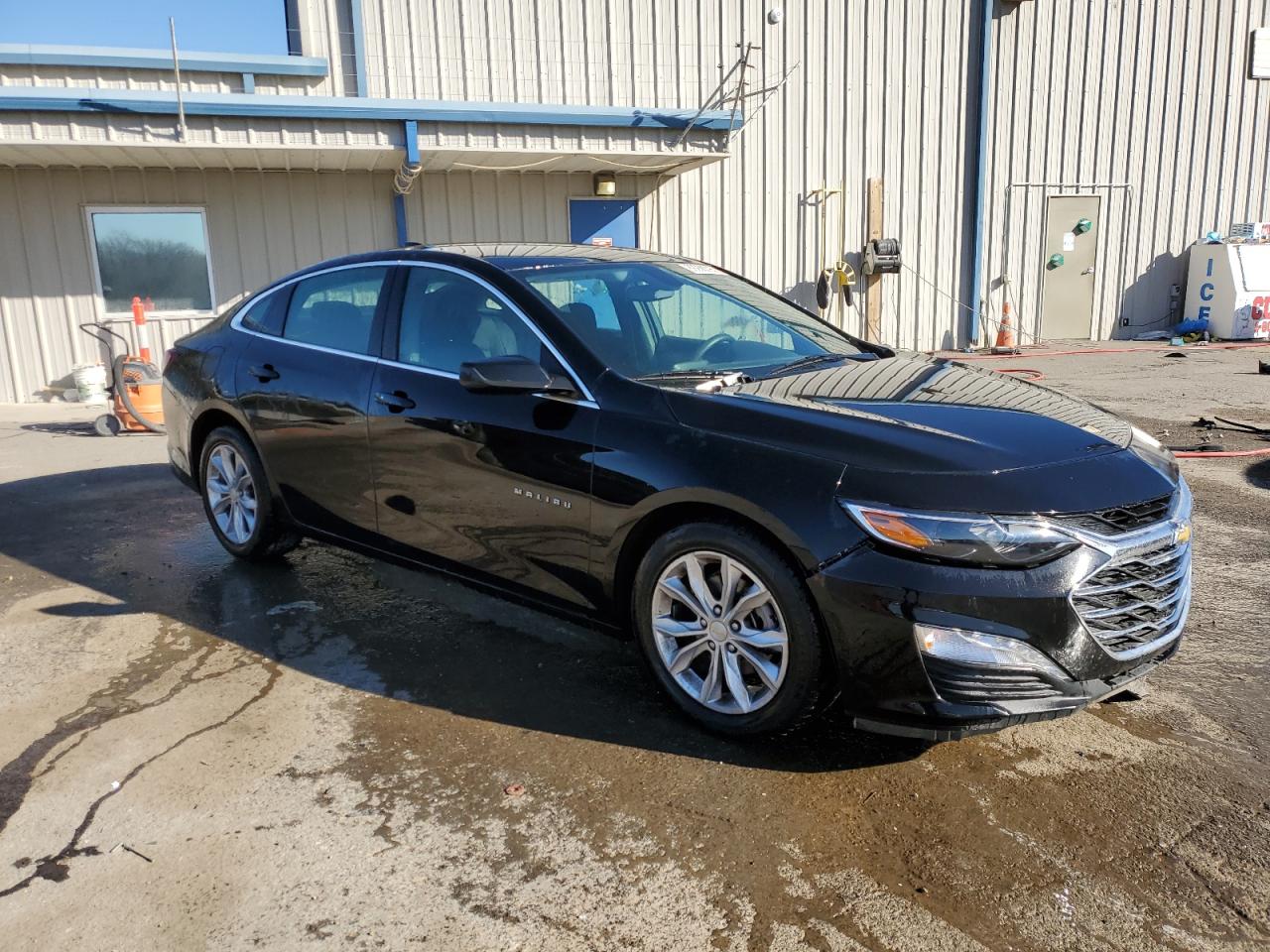 2020 Chevrolet Malibu VIN 1G1ZD5ST1LF070133 Copart auction photo, rear end damage thumbnail 4
