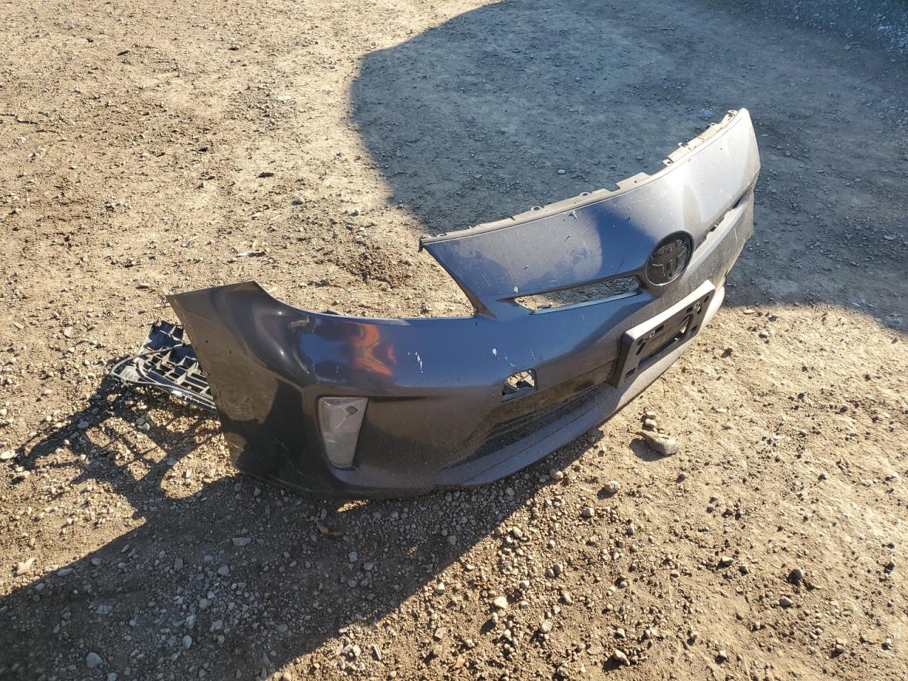 2015 Toyota Prius VIN JTDKN3DU2F1947715 Copart auction photo, front end damage thumbnail 12