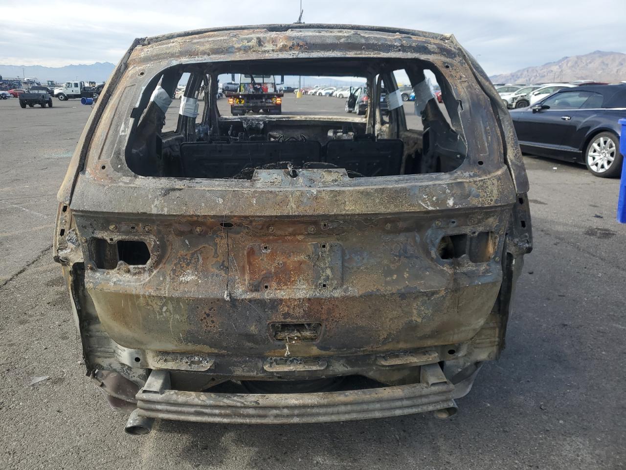 2021 Dodge Durango VIN 1C4RDHDG6MC721090 Copart auction photo, burn damage thumbnail 6