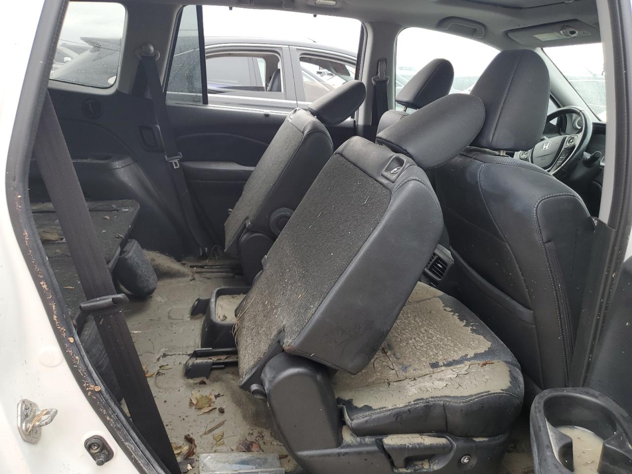 2016 Honda Pilot VIN 5FNYF6H02GB006693 Copart auction photo, water/flood damage thumbnail 11