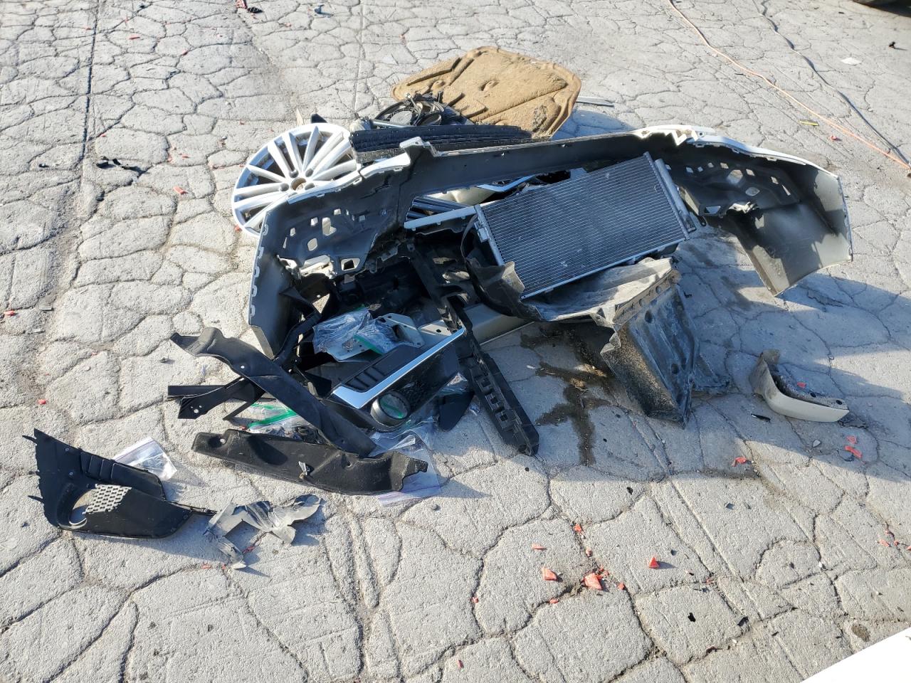 2015 Subaru Impreza VIN JF1GJAM63FH017665 Copart auction photo, front end / minor dent/scratches damage thumbnail 14