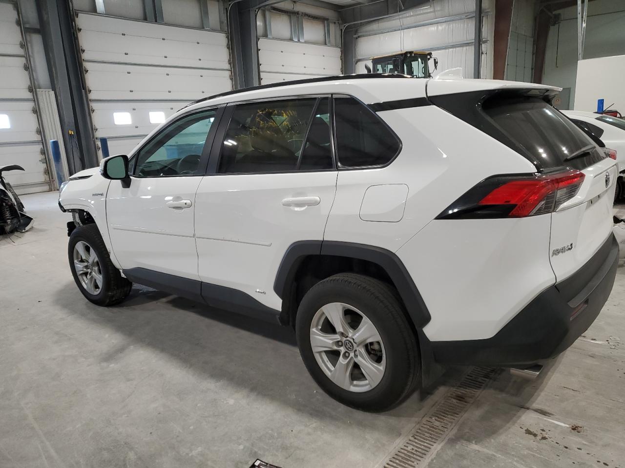 2021 Toyota RAV 4 VIN 4T3R6RFV3MU021374 Copart auction photo, front end damage thumbnail 2