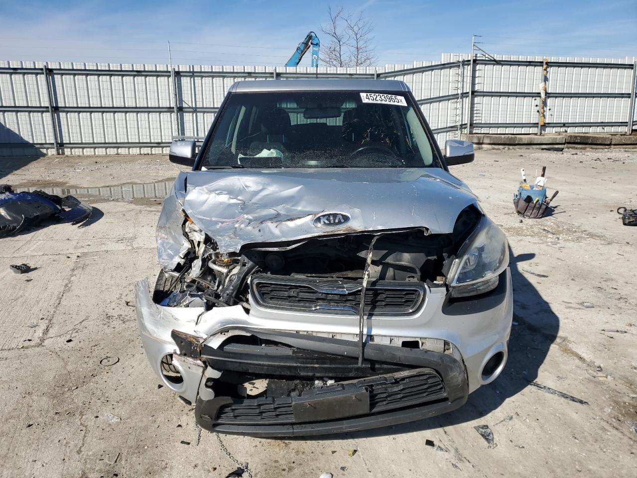 2013 KIA Soul VIN KNDJT2A60D7572662 Copart auction photo, front end / side damage thumbnail 5