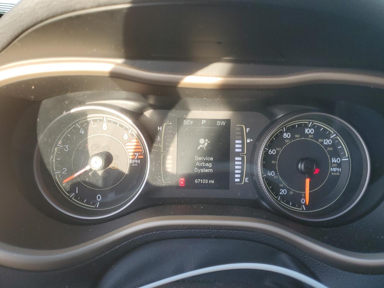 2016 Jeep Grand Cherokee VIN 1C4PJLCB3GW126340 Copart auction photo, front end / minor dent/scratches damage thumbnail 9