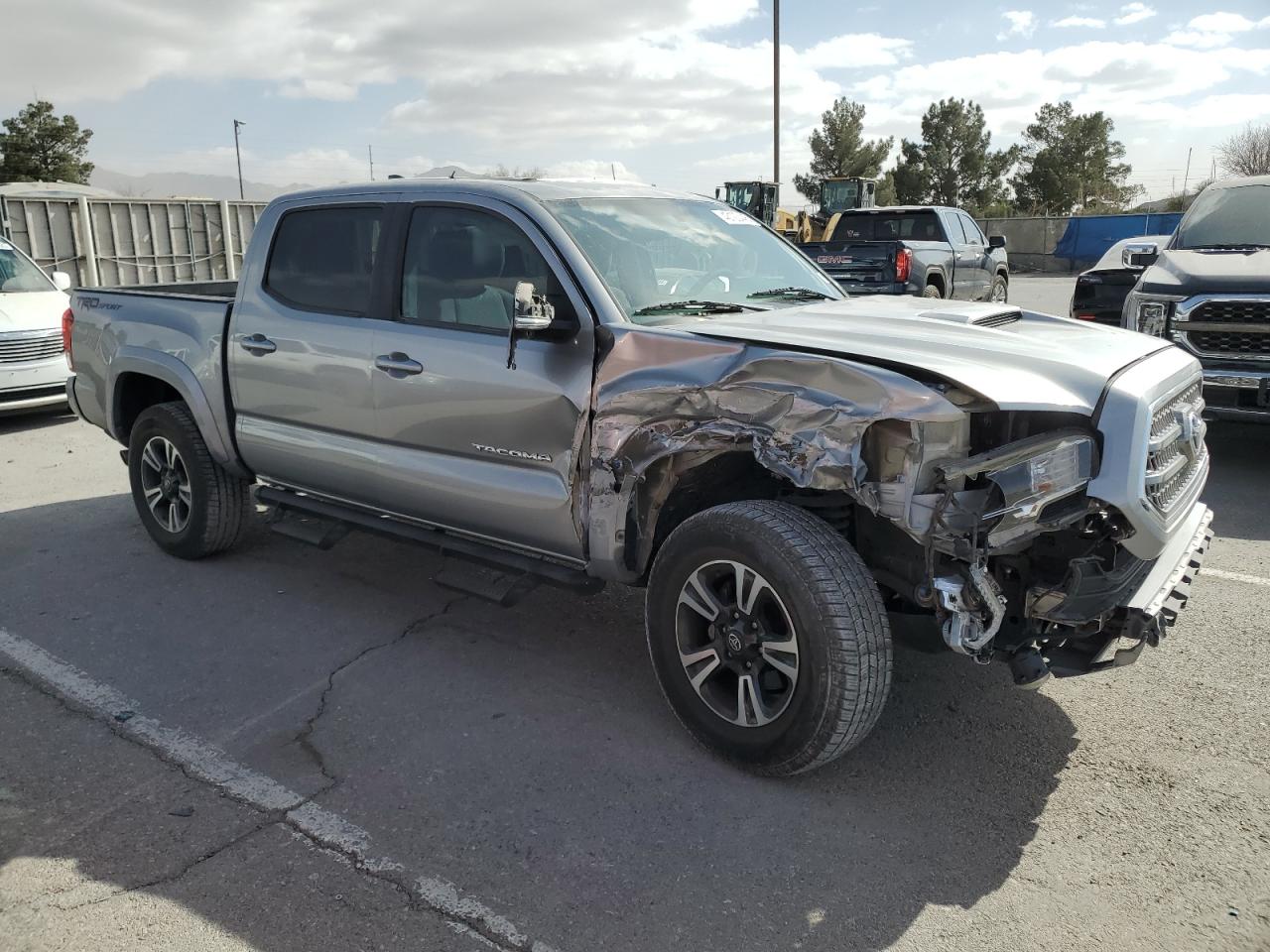 2017 Toyota Tacoma VIN 3TMAZ5CN1HM041664 Copart auction photo, all over damage thumbnail 4