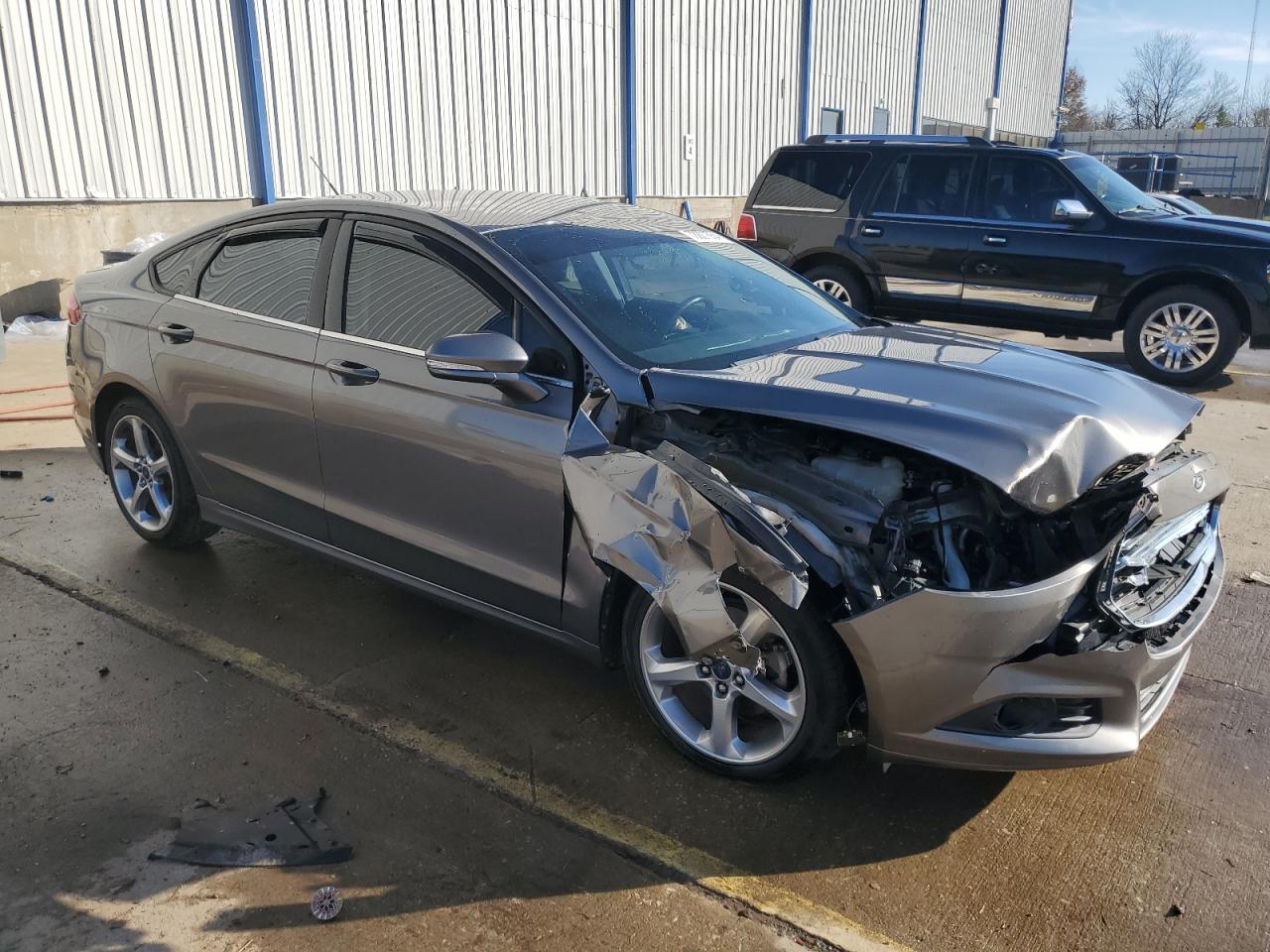 2013 Ford Fusion VIN 3FA6P0HR0DR226074 Copart auction photo, front end / side damage thumbnail 4