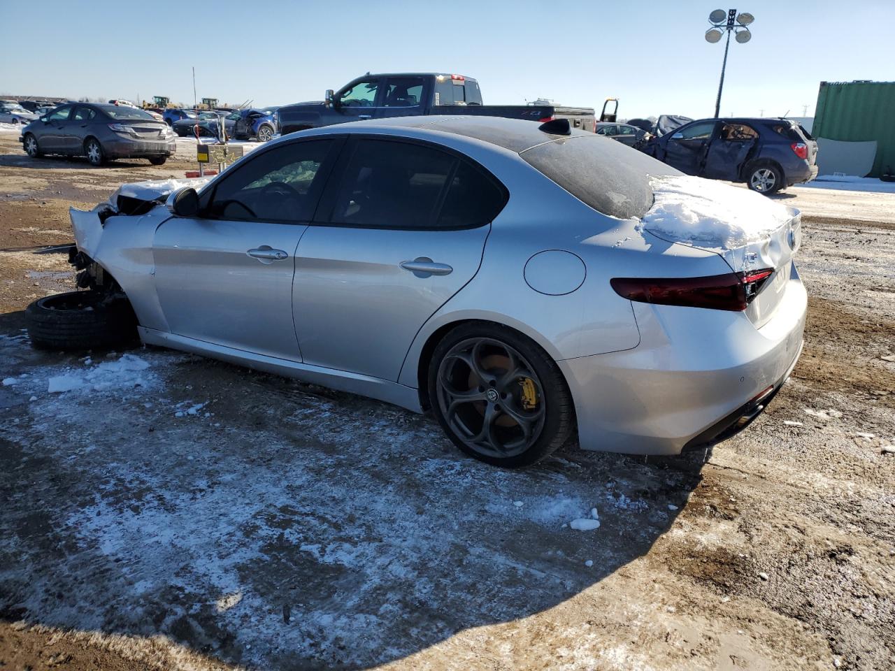 2017 Alfa Romeo Giulia VIN ZARFAEEN5H7556211 Copart auction photo, front end / undercarriage damage thumbnail 2